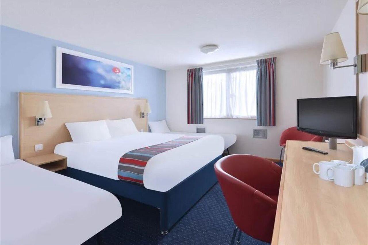 Travelodge Озуэстри Экстерьер фото